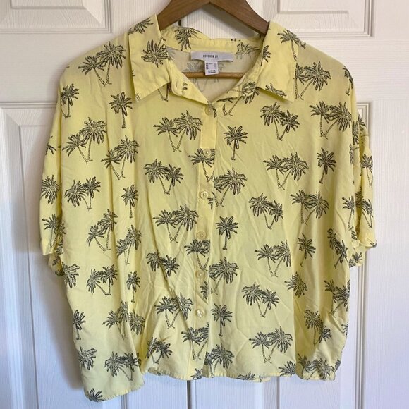 Forever 21+ - Palm tree Yellow button up Crop - Picture 2 of 8